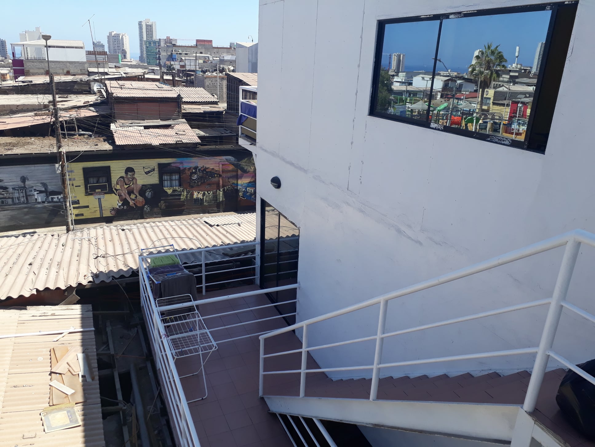 Conjunto Habitacional con Contenedores